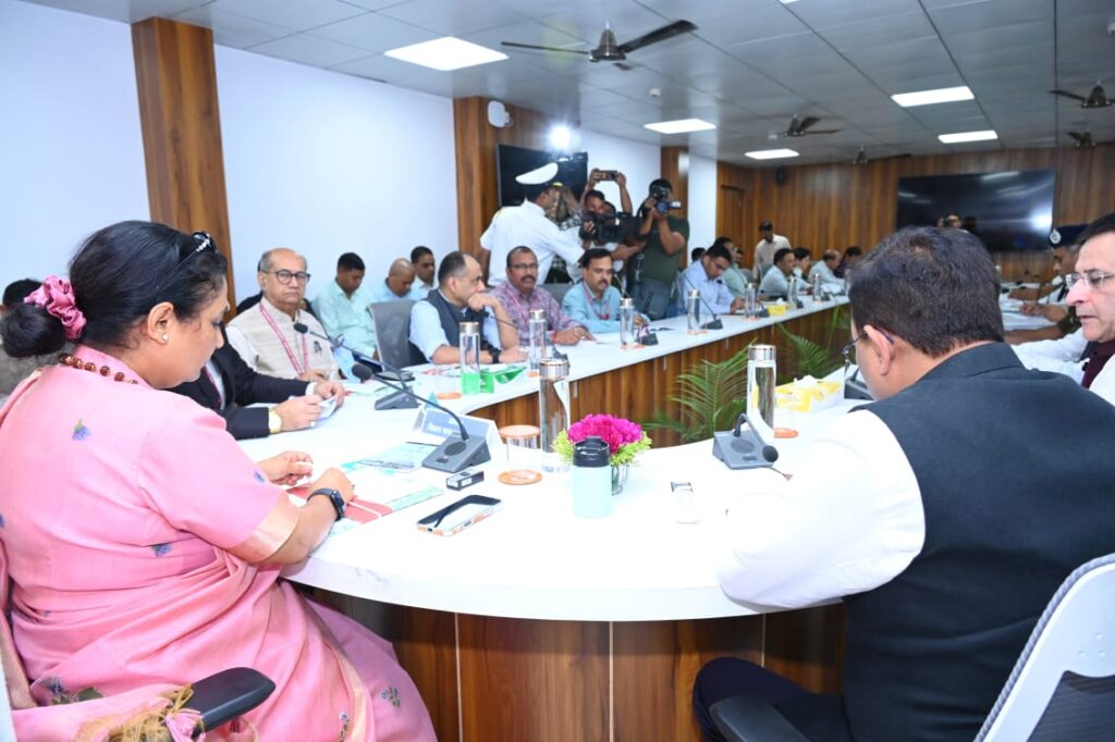 विधानसभा अध्यक्ष की अध्यक्षता में 2 दिवसीय विशेष सत्र हेतु सुरक्षा एवं व्यवस्थाओं को लेकर उच्च स्तरीय बैठक आयोजित