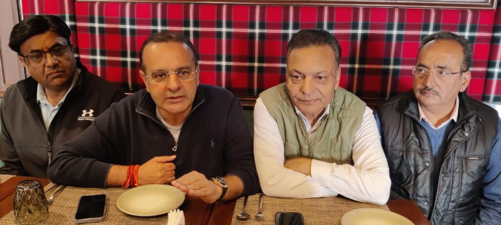 उत्तराखंड होटल एसोसिएशन ने शीतकालीन यात्रा का किया समर्थन होटलों में पचास प्रतिशत छूट देगी।