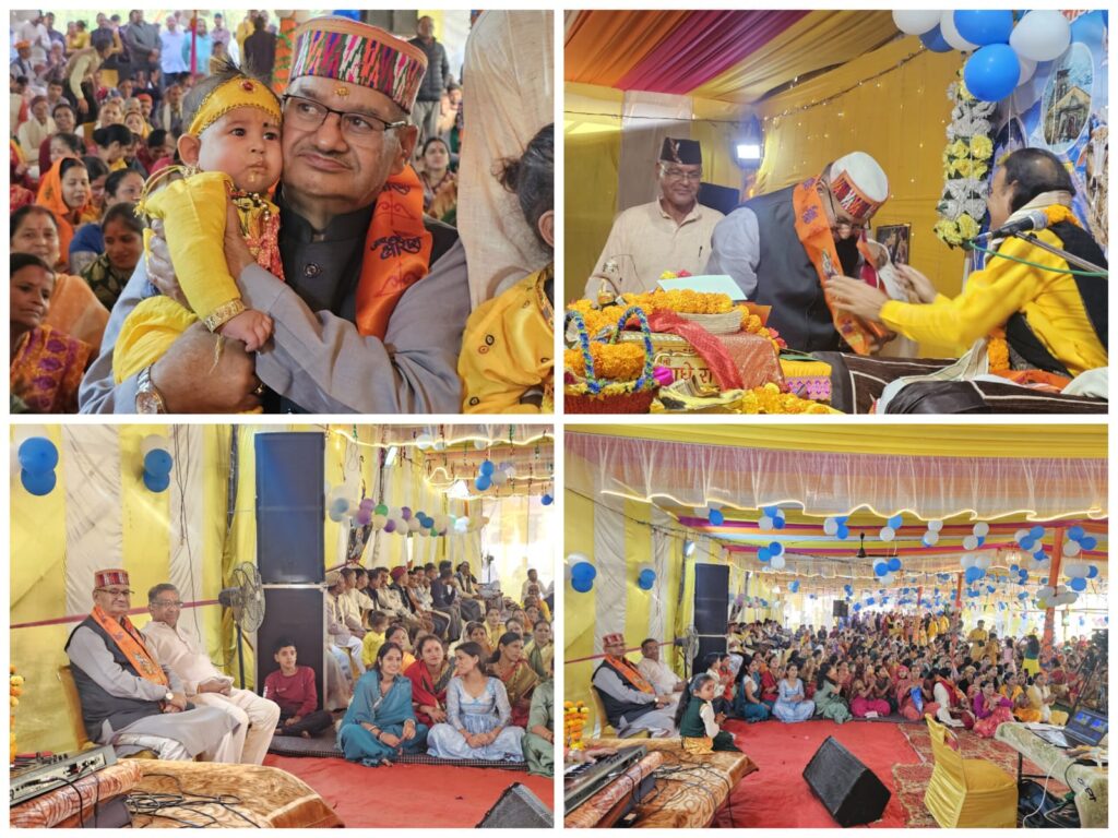 श्रीमद् भागवत कथा में शामिल हुए कैबिनेट मंत्री गणेश जोशी।