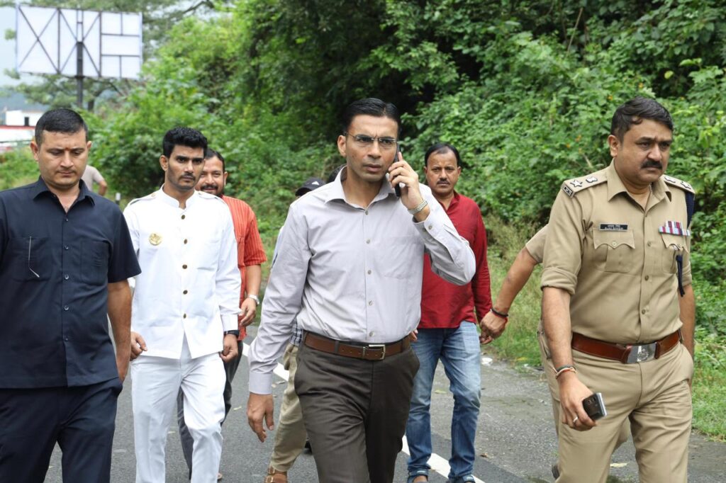 जनसेवाओं का संगम – डीएम की अध्यक्षता में 17 दिसंबर को ग्राम क्वासी में बहुउद्देशीय शिविर।