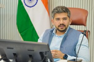 अंतरराष्ट्रीय योग दिवसः 21 जून को प्रात 7 बजे से परेड ग्राउंड के बहुउद्देशीय क्रीड़ा हॉल में होगा सामूहिक योगाभ्यास।