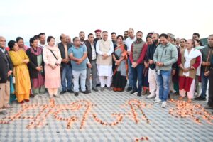 “आशीर्वाद का दीया’‘ कार्यक्रम में बोले कैबिनेट मंत्री गणेश जोशी-प्रधानमंत्री मोदी के जन्मदिवस पर सेवा और राष्ट्र निर्माण का संकल्प लें।