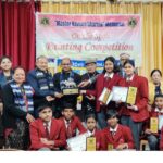 मास्टर नवीन स्मृति चित्रकला प्रतियोगिता में ओकग्रोव ने बाजी मारी।